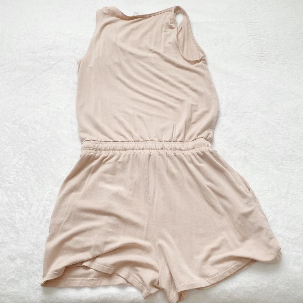 Daily Ritual Pink Romper - Picture 6 of 11